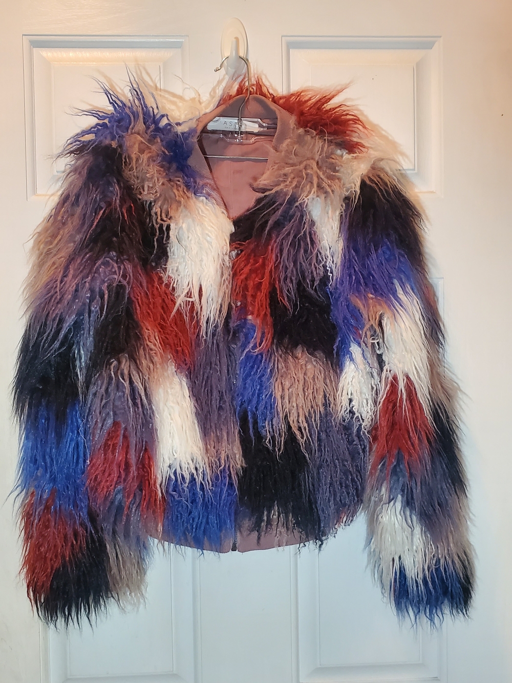 ASTR THE LABEL COLORFUL SHAGGY FUR JACKET